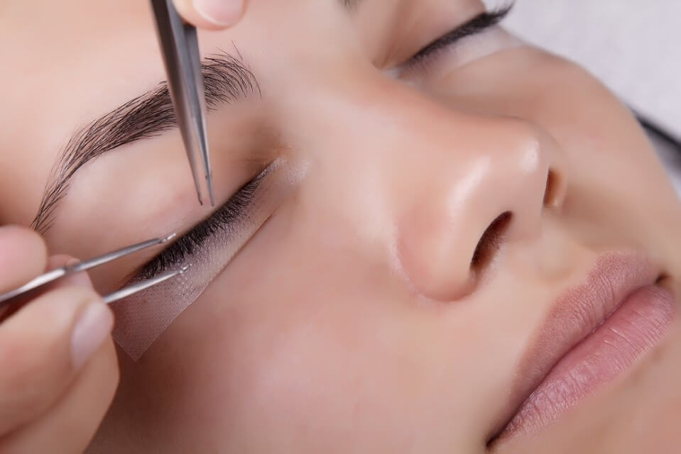 Zabieg przedłużania rzęs Przedłużanie rzęs Noble Lashes