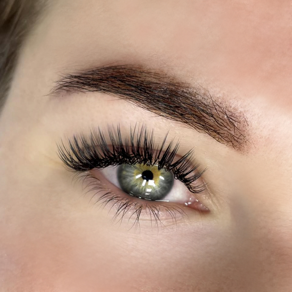 aplikacja mokrych rzes praca Anastazja Balon instruktor Noble Lashes aplikacja mokrych rzes praca Anastazja Balon instruktor Noble Lashes