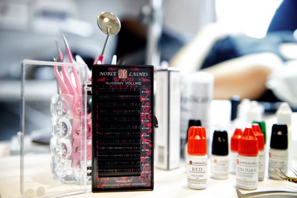 Rzęsy Russian Volume Noble Lashes