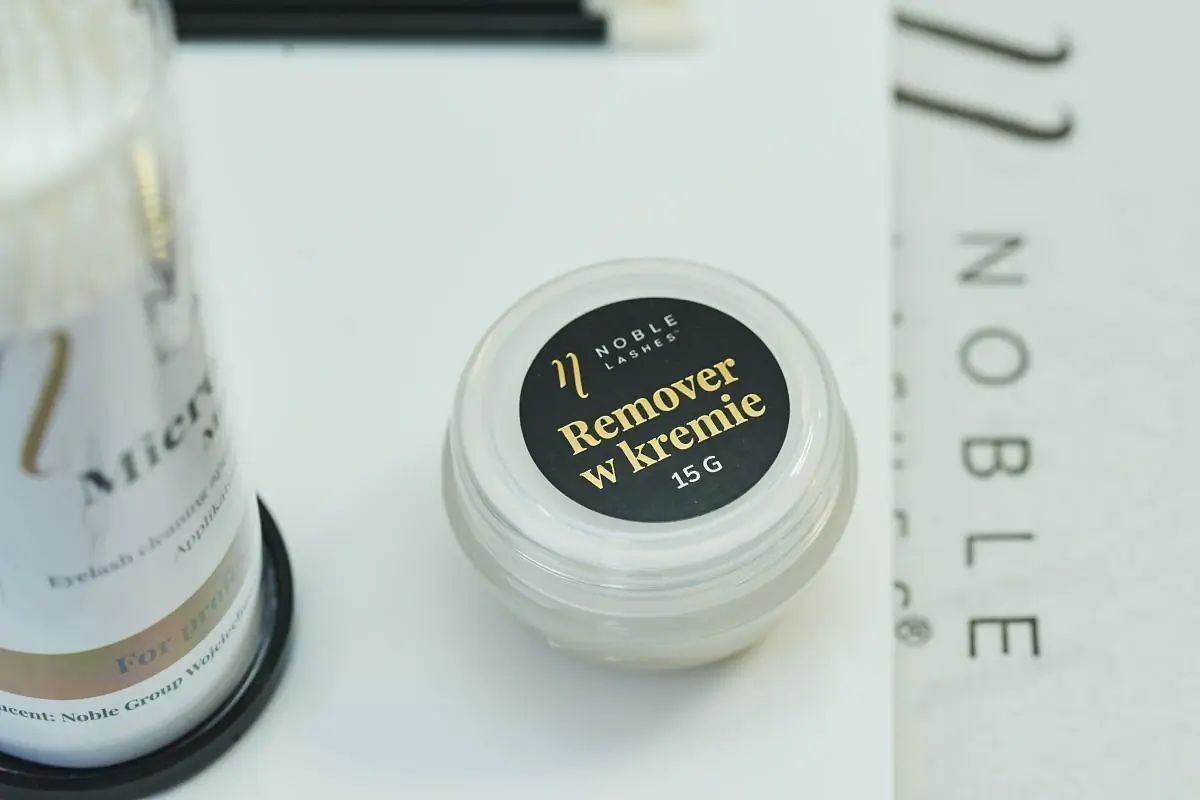 Remover w kremie do rzęs przedłużonych 15g