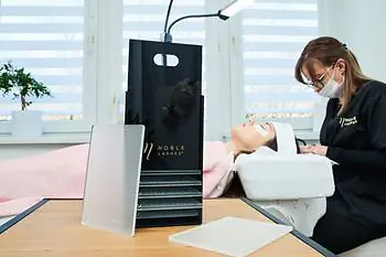 Czarny Lash Box od Noble Lashes