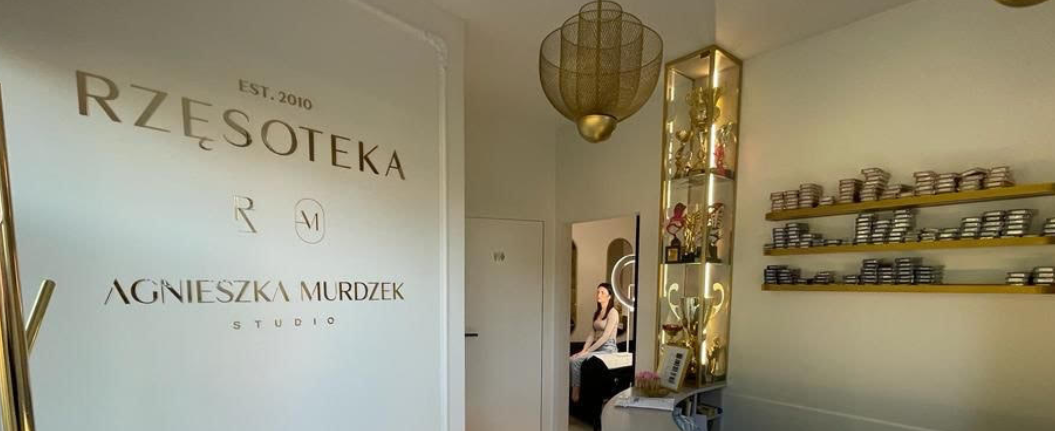Nowa lokalizacja sklepu i salonu kosmetycznego Rzęsoteka w Krakowie