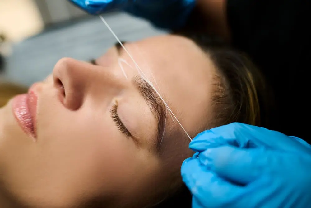 Wyznaczanie łuków brwiowych