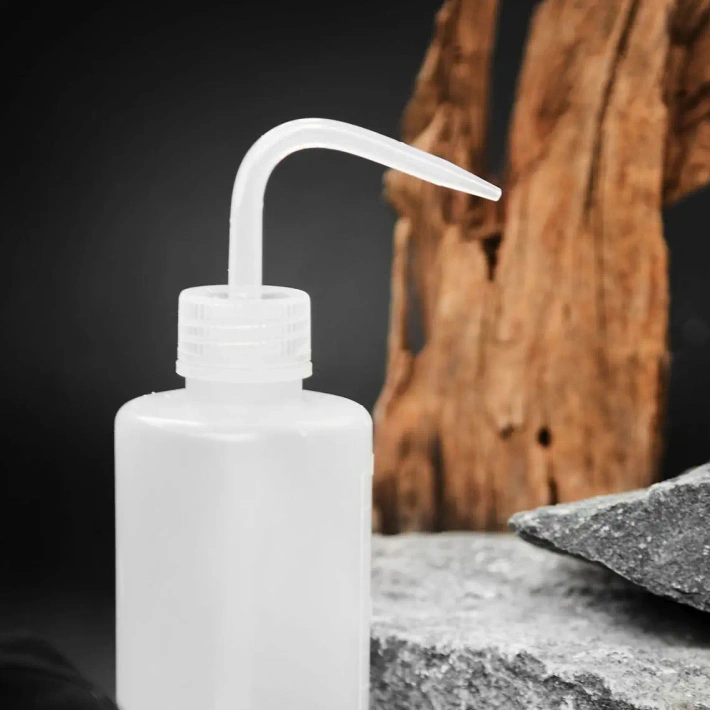 Butelka tryskawka do mycia rzęs 250 ml